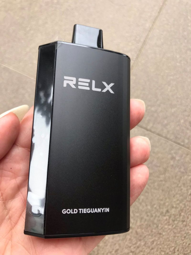 悦刻RELX ACE 30000 17mm纤薄机身